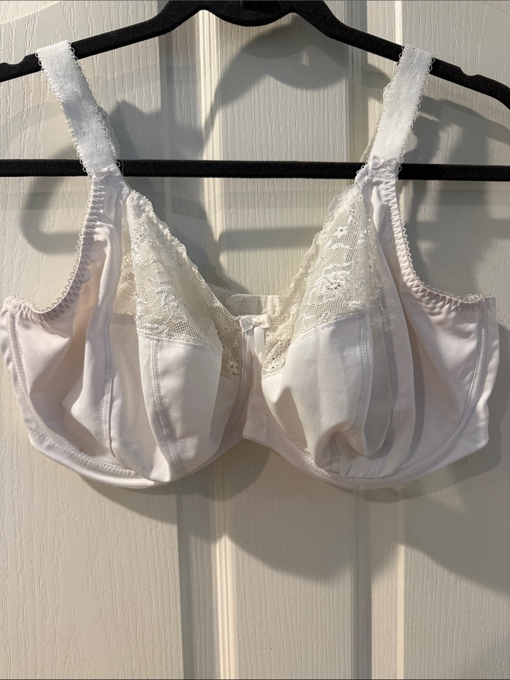 Elomi White Lace Panel Full Support Bra